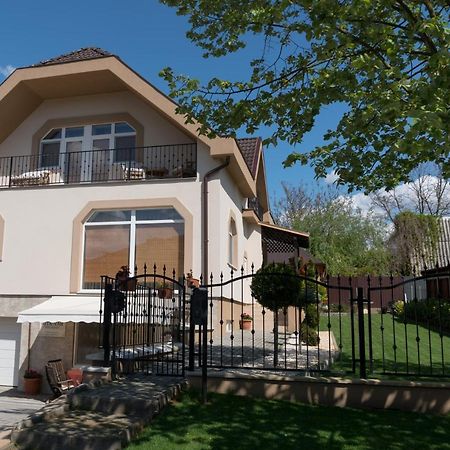 Rita-Var Szallashely Nyíregyháza Zewnętrze zdjęcie